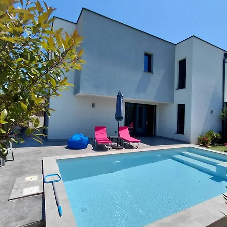 Villa Amethyst, Private Pool With Heating And Salt Water