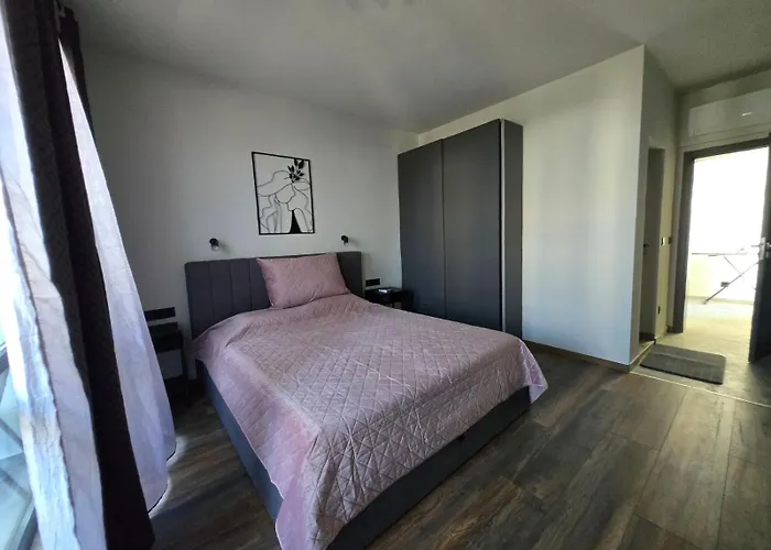 Луксозна вила Amethyst, Private Pool With Heating And Salt Water *